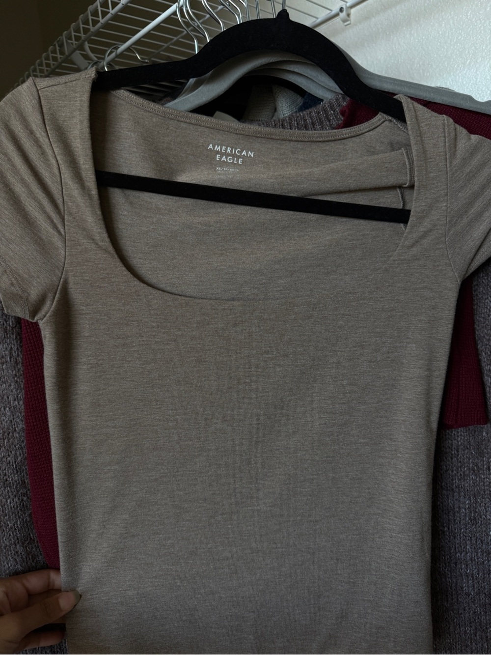 American Eagle Outfitters Women’s Taupe Scoop Neck Short Sleeve Tee